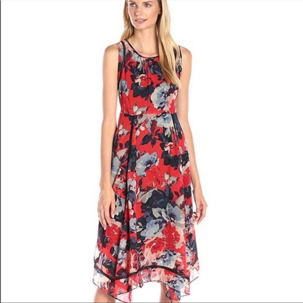 Taylor Sleeveless Red/Blue Floral Dress